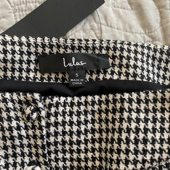 NWT lulus skirt - Picture 4 of 4